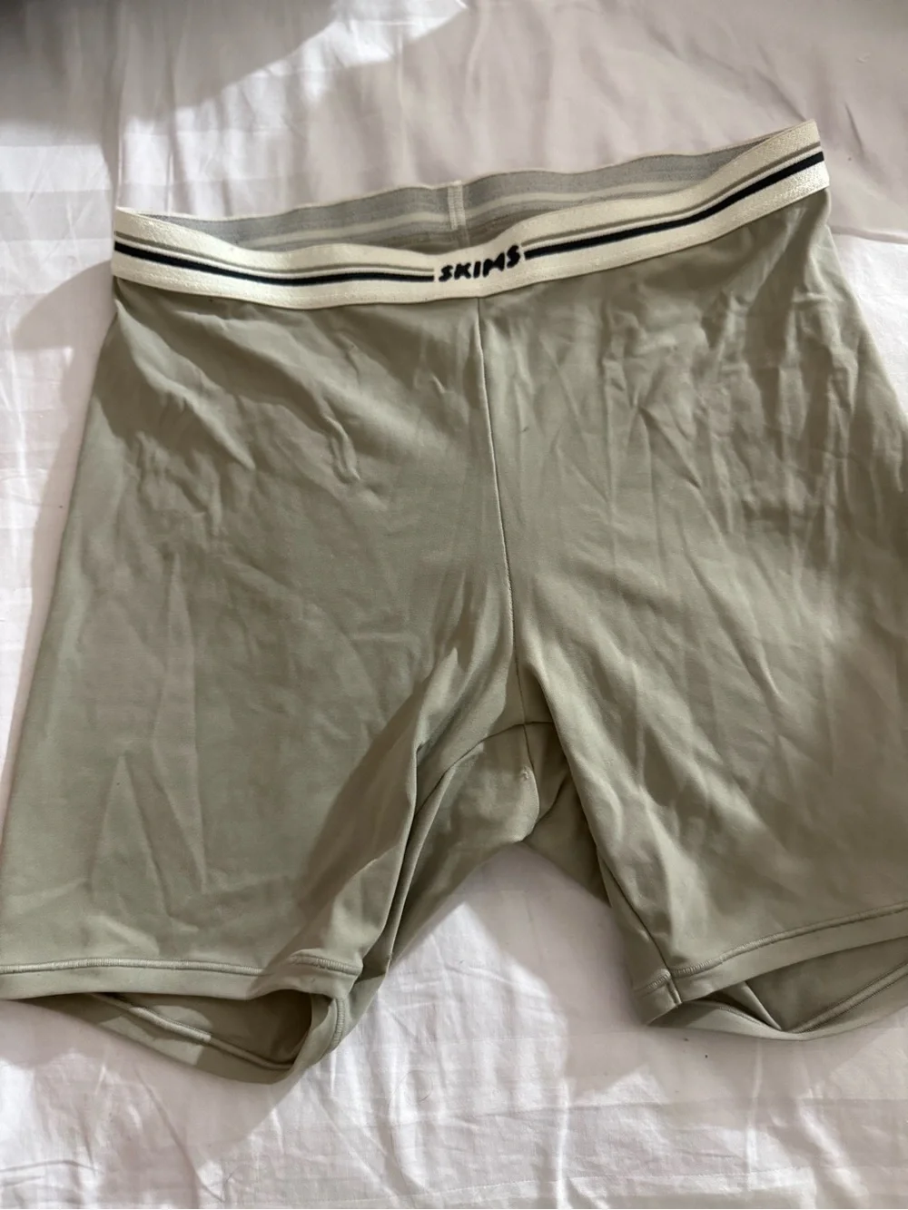 Skims Men’s Light Sage Modal biker shorts